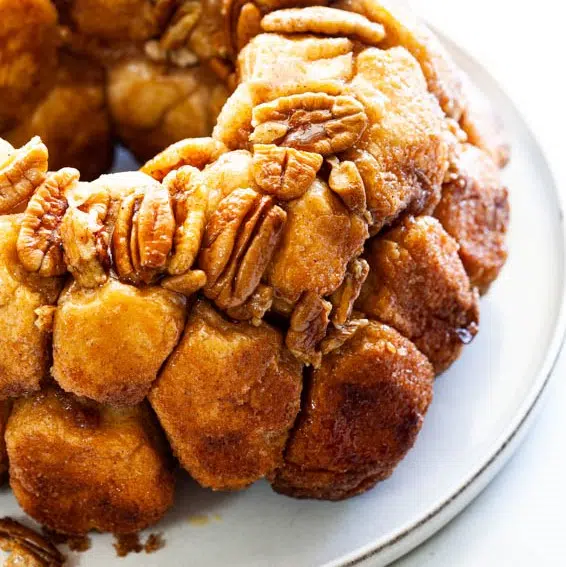 Cinnamon pecan monkey bread