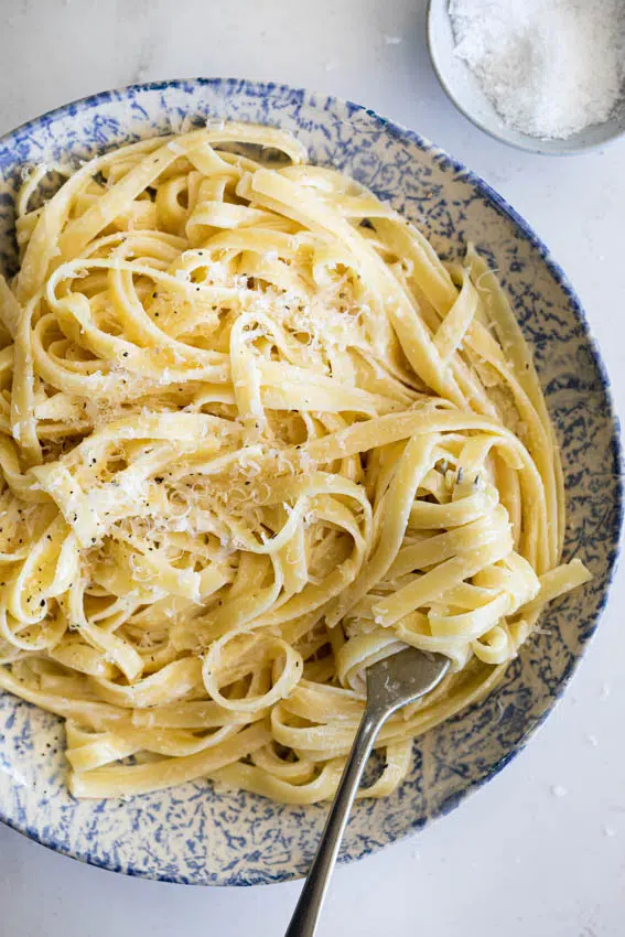 Homemade Alfredo sauce