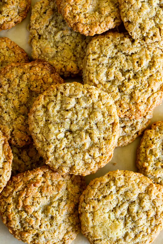 Easy Brown Sugar Cinnamon Oatmeal Cookies