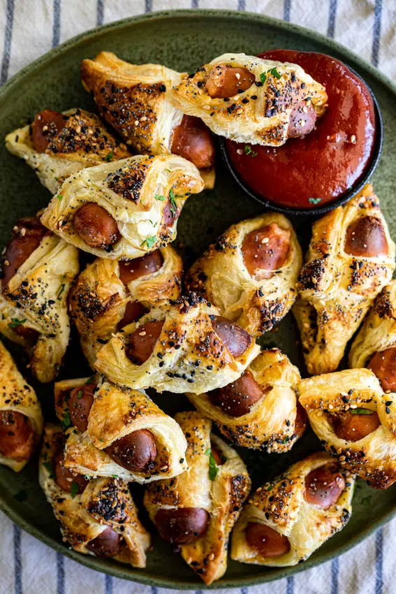 Everything Bagel Pigs in a Blanket