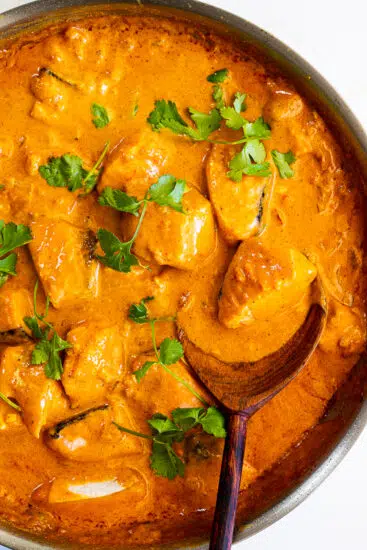 Easy Creamy Salmon Curry