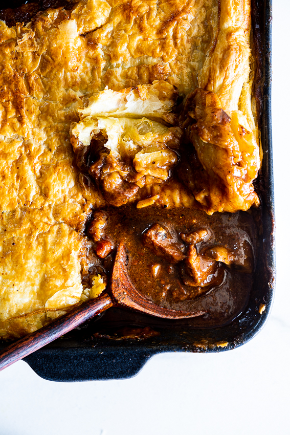 Steak and Guinness Pie 