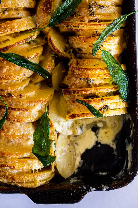 Creamy Hasselback Potato Gratin