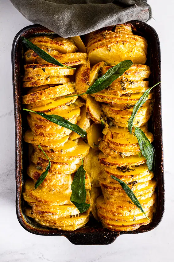 Creamy Hasselback Potato Gratin
