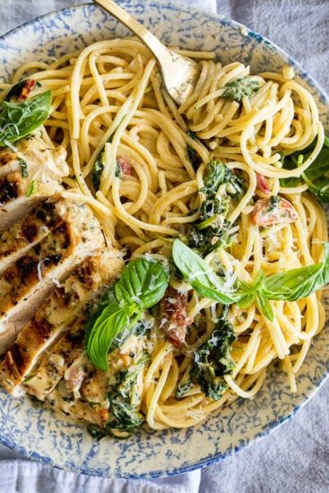 One pan creamy chicken with bacon and leeks - 25