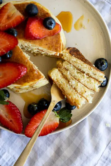 Easy Fluffy Ricotta Pancakes