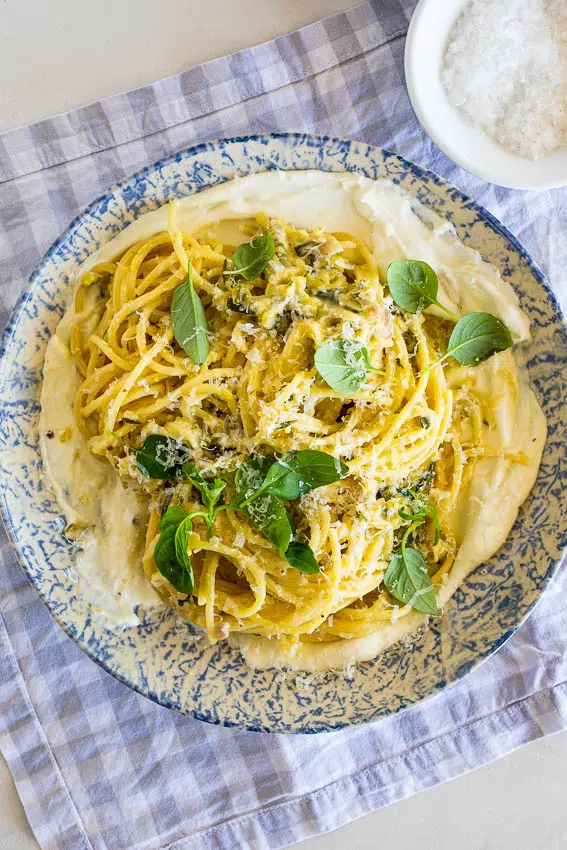 Lemon zucchini pasta with whipped goat's cheese