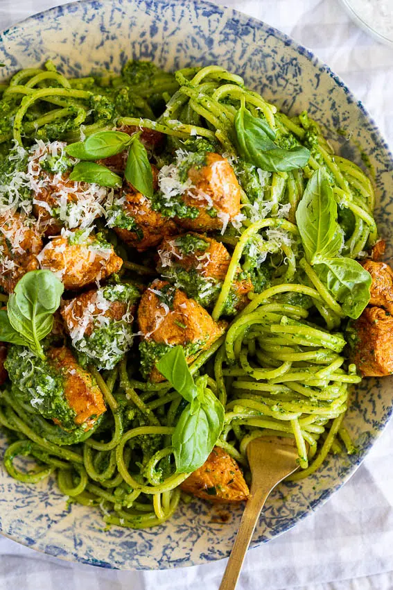 Spinach Pesto Pasta with garlic butter chicken