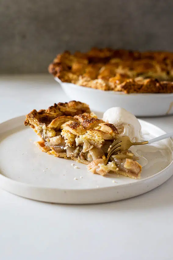 Classic apple pie
