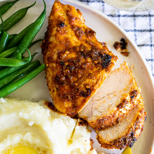https://simply-delicious-food.com/wp-content/uploads/2022/11/Juicy-Air-Fryer-Chicken-Breast-500x500.jpg