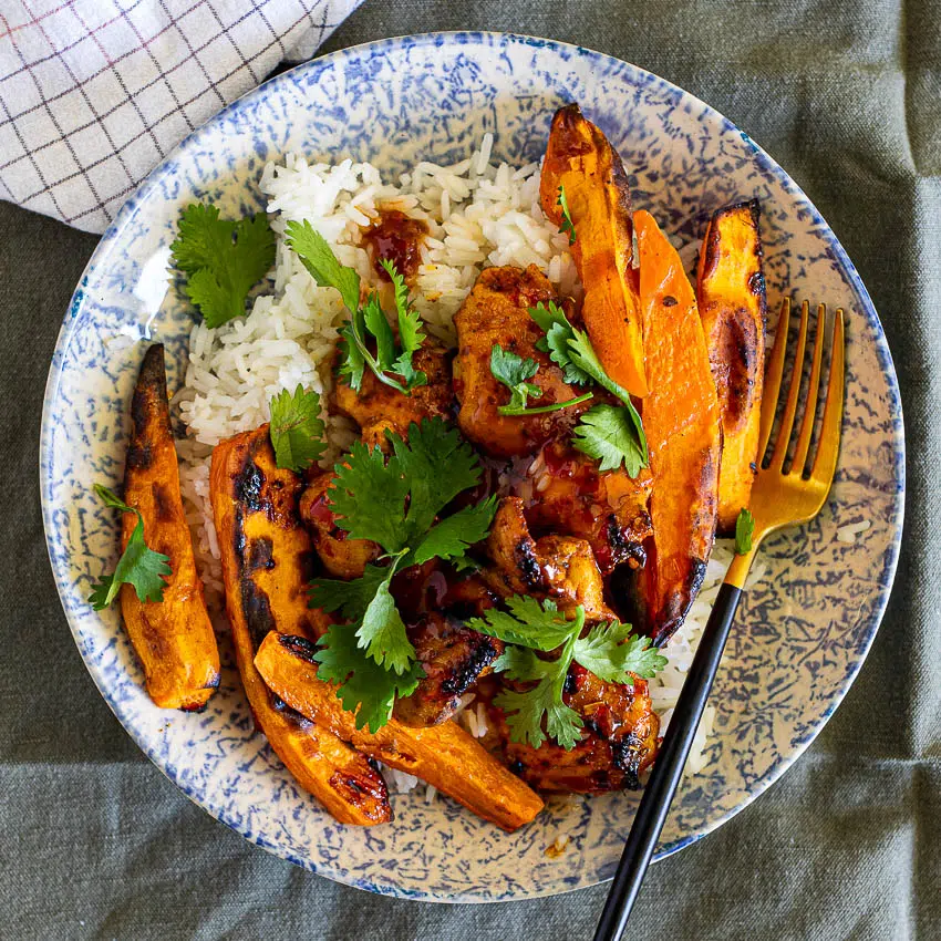 Sheet pan sweet chilli chicken