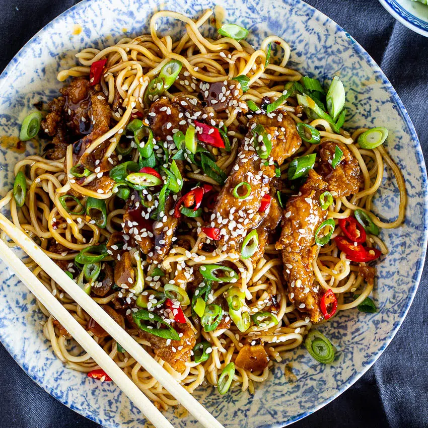 Sticky chilli beef