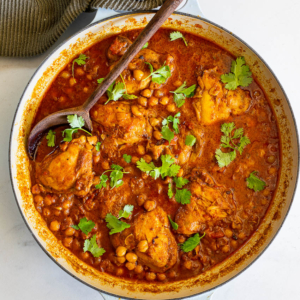 Easy chicken chickpea curry