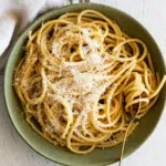 Bucatini cacio e pepe