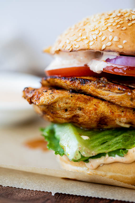 Grilled chicken sandwiches with peri peri mayo