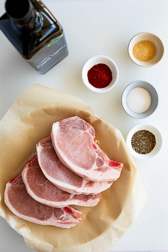 Ingredients for broiled pork chops
