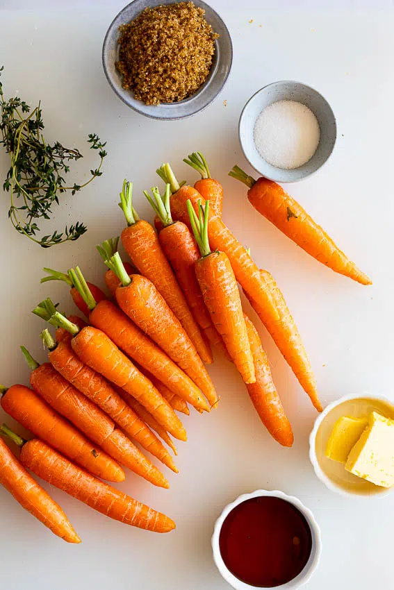 Ingredients for maple carrots