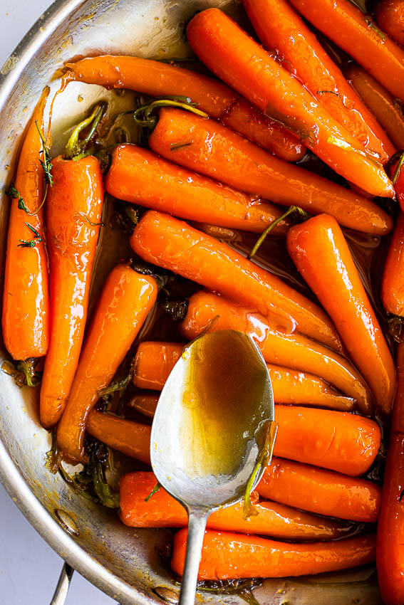 Maple Glazed Carrots with fresh thyme and brown sugar