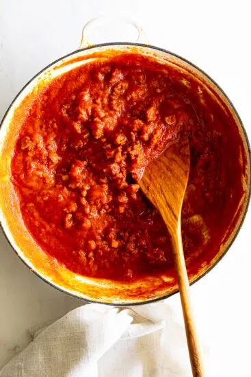 Sauce for pasta alla zozzona