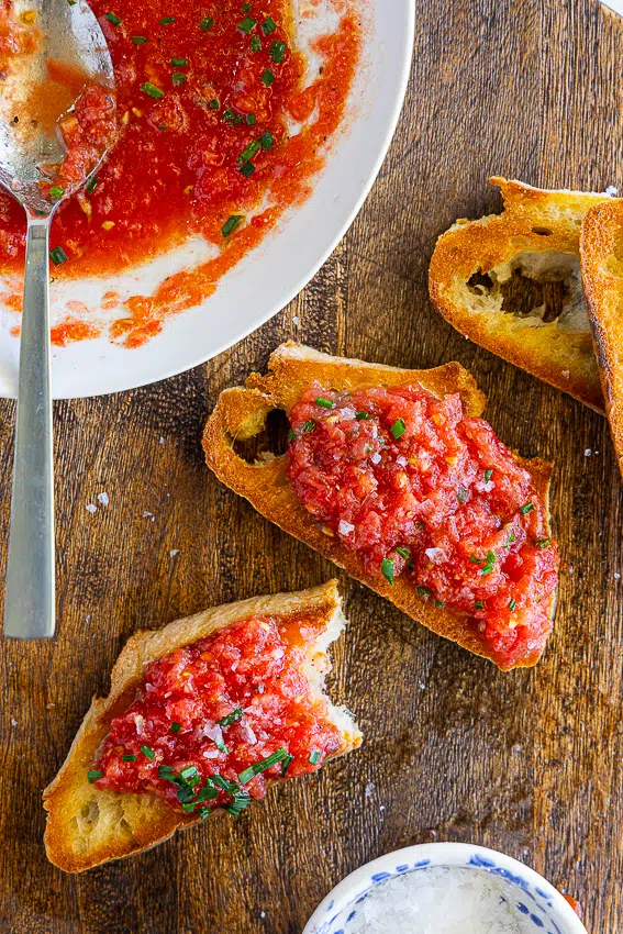 Pan con Tomate - fresh tomato on crusty bread