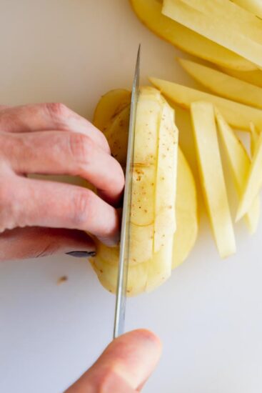 How to cut French fries