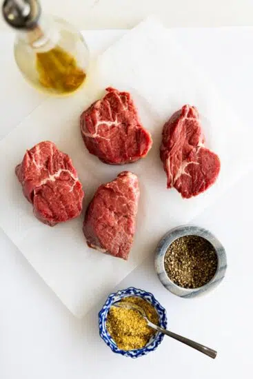 Filet mignon, spices and olives oil