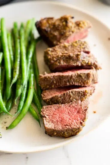 Air Fryer Filet Mignon with green beans