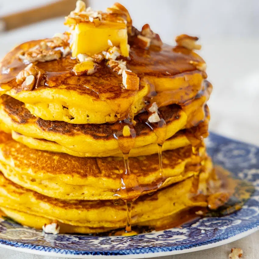 Easy Pumpkin Pancakes