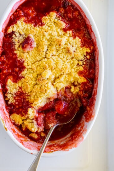 Strawberry Rhubarb Crumble - 37