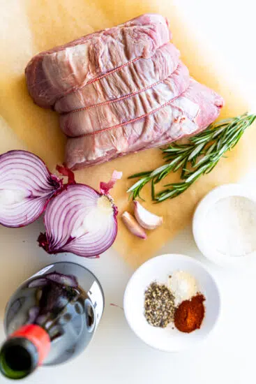 Ingredients for ribeye roast.