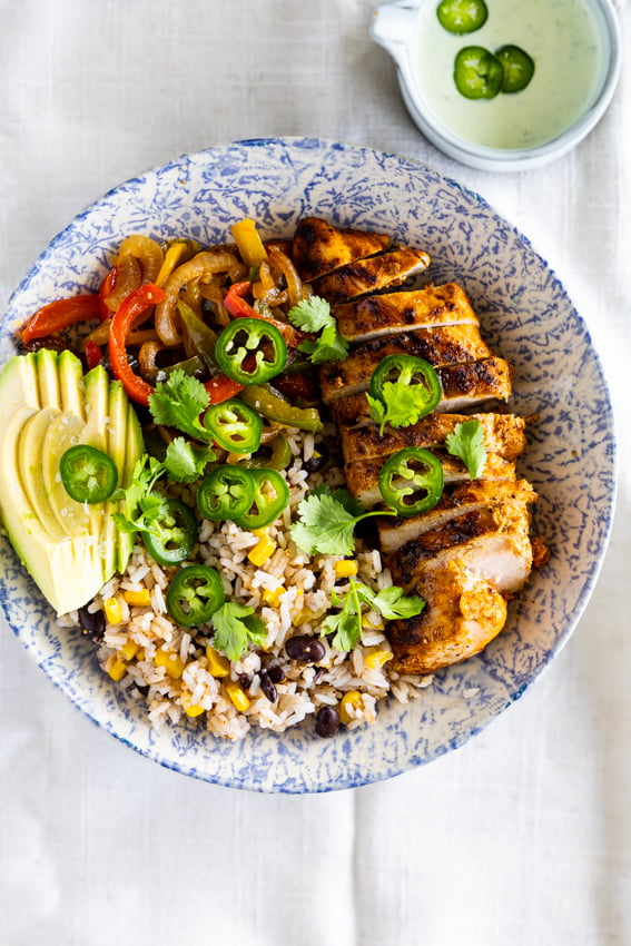 Chicken Fajita Bowls with jalapeño yogurt crema.