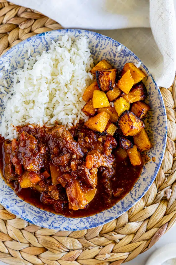 Easy beef stew with rice and butternut squash.