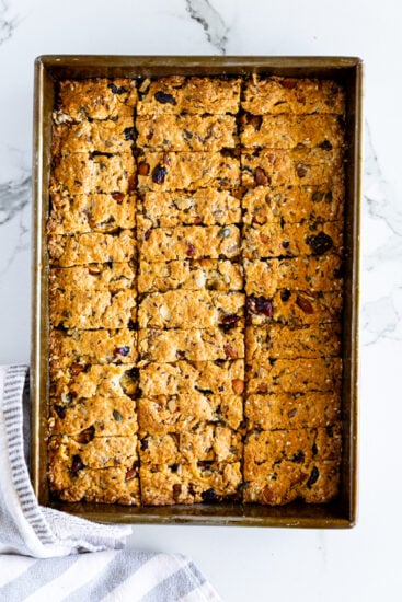 Baked and sliced rusks in baking pan.